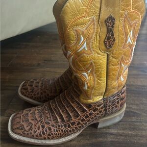 Crocodile Pattern Western Boots